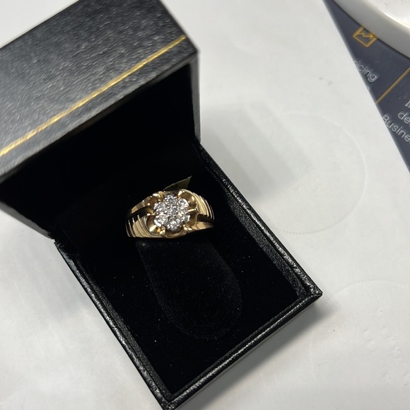 Diamonds 14K Solid Gold Ring - Picture 2 of 6